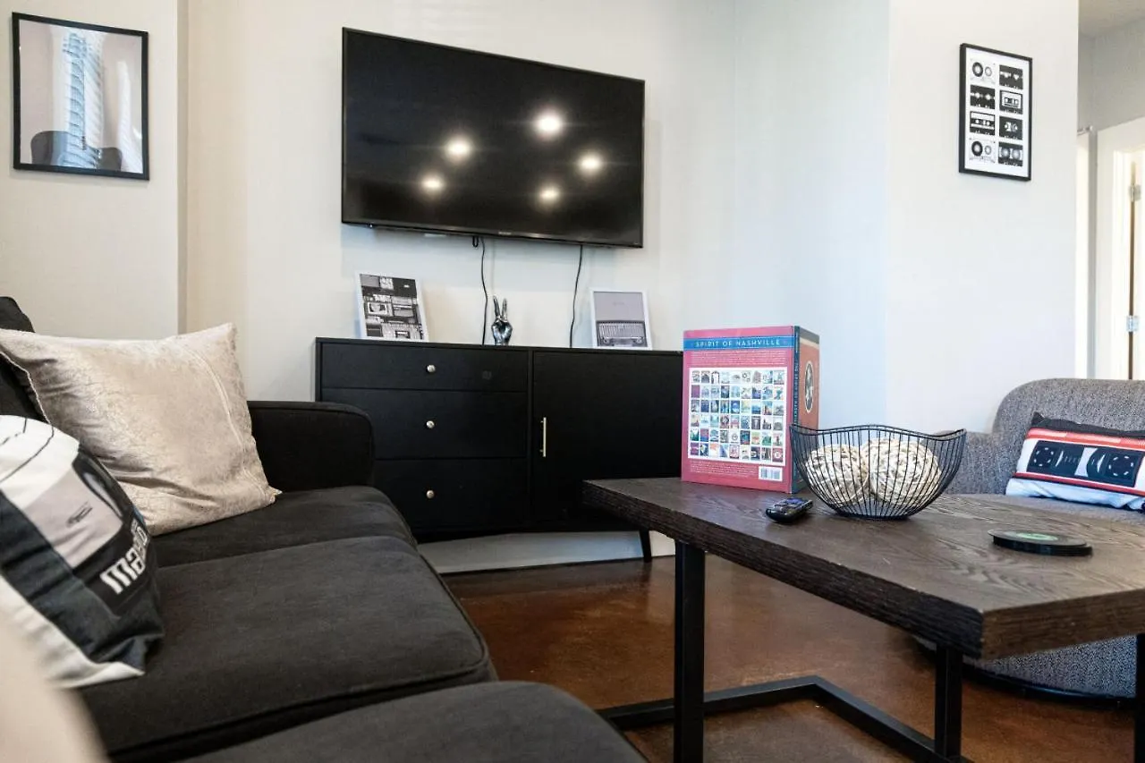 Music Row Nashville King Beds Keyless Entry Casa vacanze